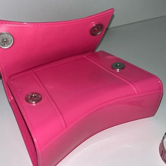 💖 BARBIE Mini Pink Jelly Chain Crossbody Bag Purse - Picture 7 of 9
